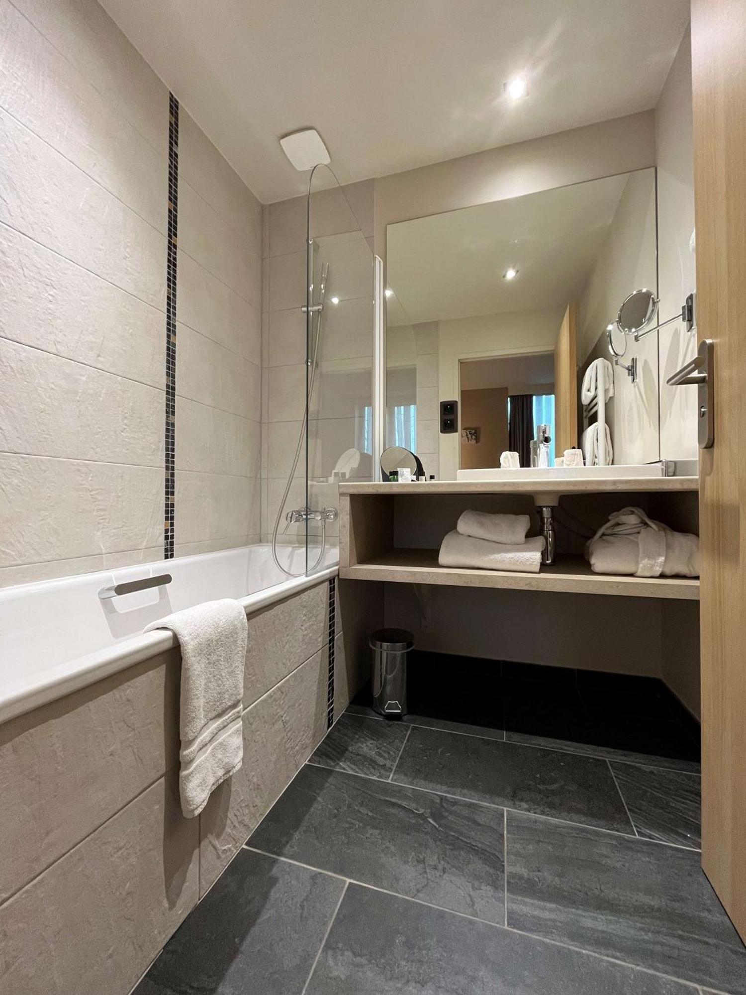 Best Western Plus Hotel Escapade Senlis Senlis  Εξωτερικό φωτογραφία